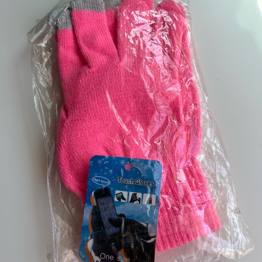 New touch gloves - Picture 6 of 8